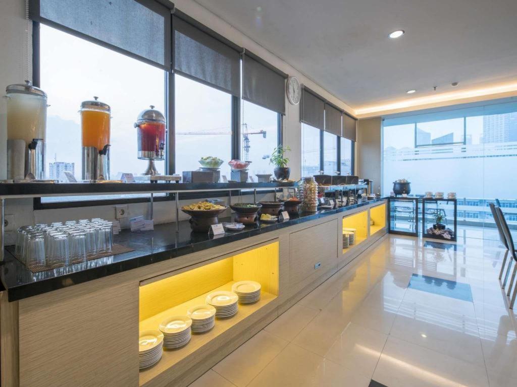 Hotel 88 Grogol By Wh Jakarta